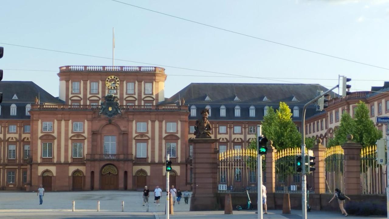 Mannheim Zentrum Stadthaus Zimmer 5アパートメント エクステリア 写真